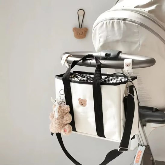 Sac a langer avec accroche poussette