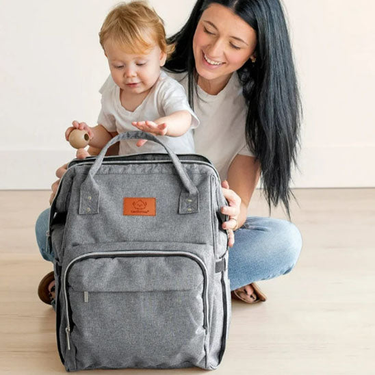 Le Sac à Langer Multifonction : Votre Compagnon Indispensable pour les Sorties avec Bébé